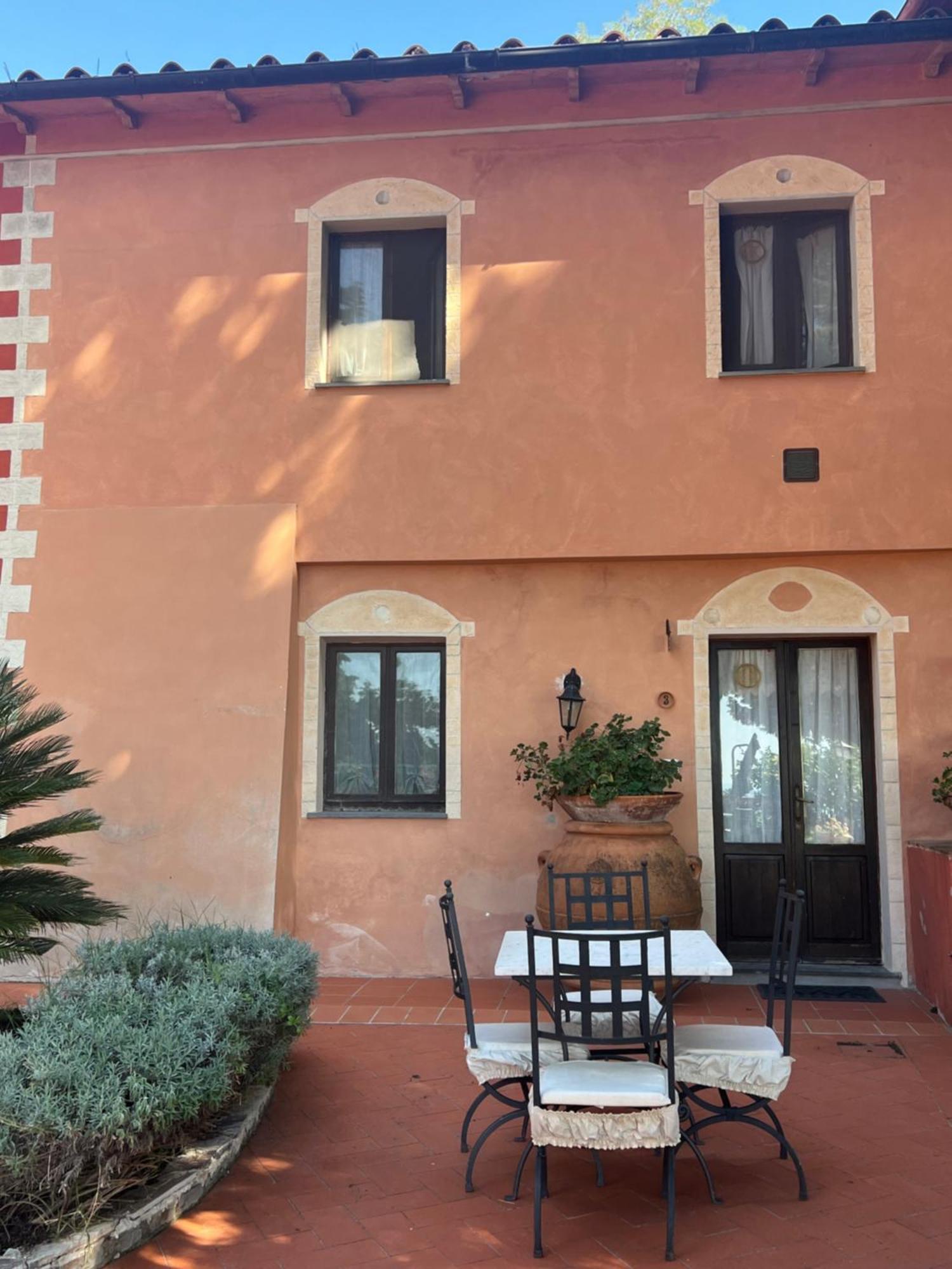 الشقق الفندقية سان جوليانو تيرميفي  Borgo Degli Aranci المظهر الخارجي الصورة