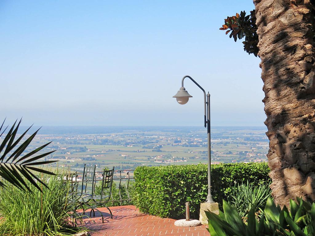 الشقق الفندقية سان جوليانو تيرميفي  Borgo Degli Aranci المظهر الخارجي الصورة